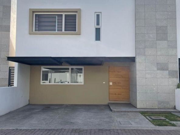 Inmueblesaqui.com Casa Con Acabados De Lujo Nueva!!! Ganela!!!!