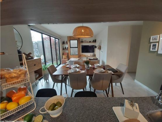 Inmueblesaqui.com Bonito Depa Con Roof Top En Condominio En El Mirador Qro.