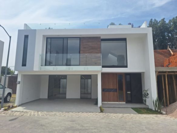 Inmueblesaqui.com Casa Kinara